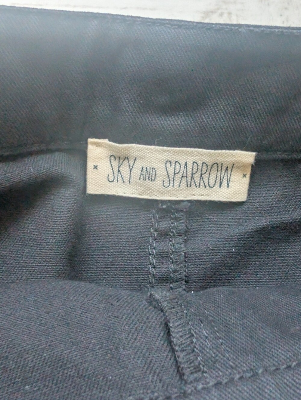Sky and Sparrow Black Mini Skirt with Front Pockets New With Out Tags - Picture 4 of 6